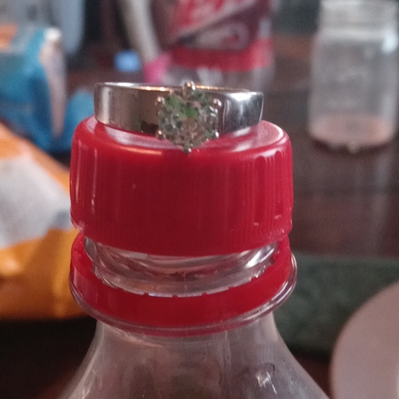 Ring - Picture 2 of 5